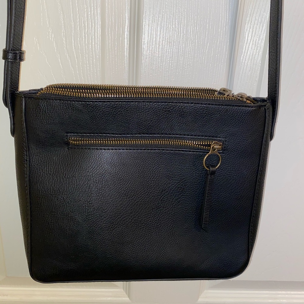 2/$20 DEAL Universal Thread Crossbody Purse